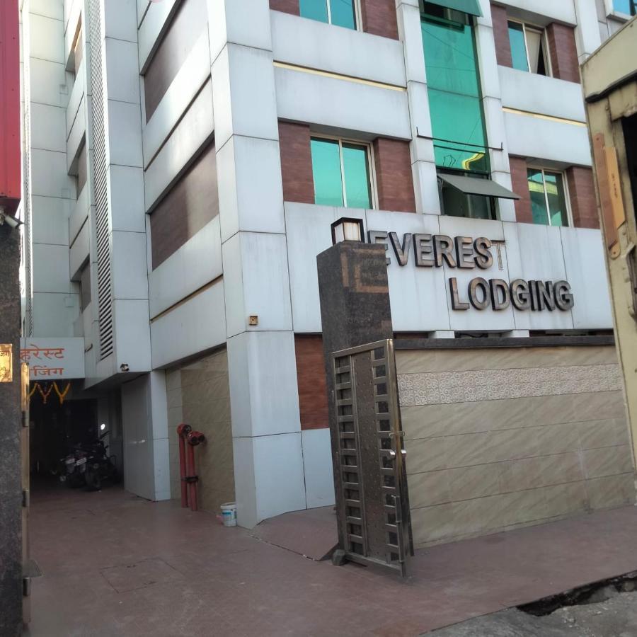 Hotel Everest Lodging Nová Bombaj Exteriér fotografie